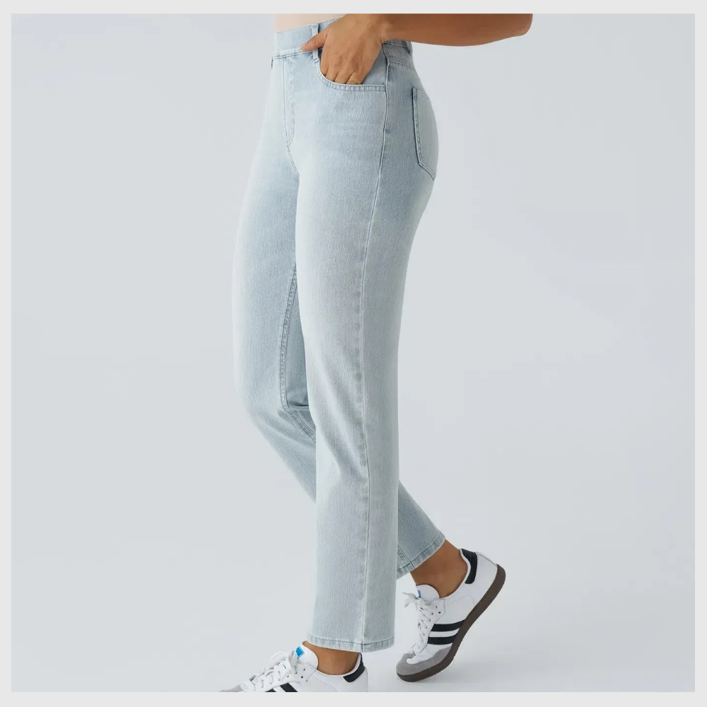 High-waisted, elastic, and comfortable pants.