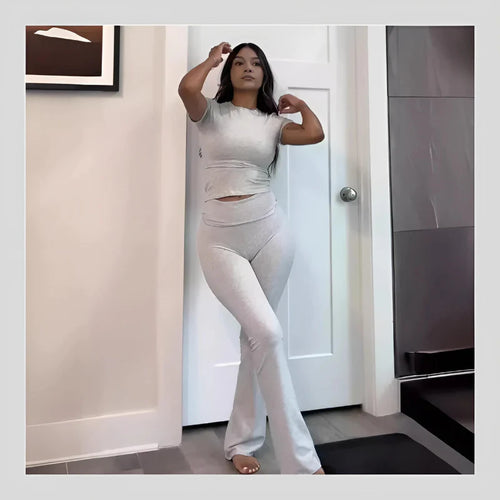 The CozyFit™ Set: Stay Chic and Comfortable, Wherever You Are