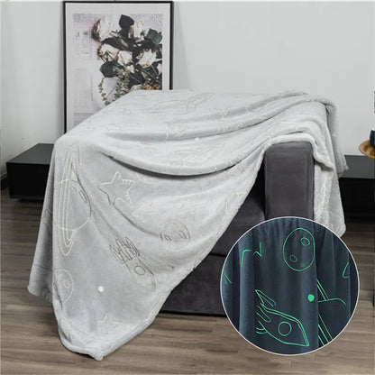 Glowing and snugly blanket for kids