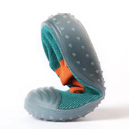 Soft shoes for babies and toddlers