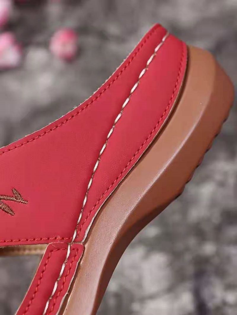 Lucia: Comfortable orthopedic sandals for women